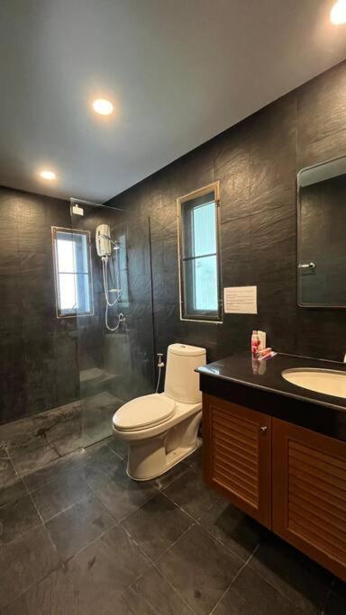 23 - Seaside Retreat Phuket