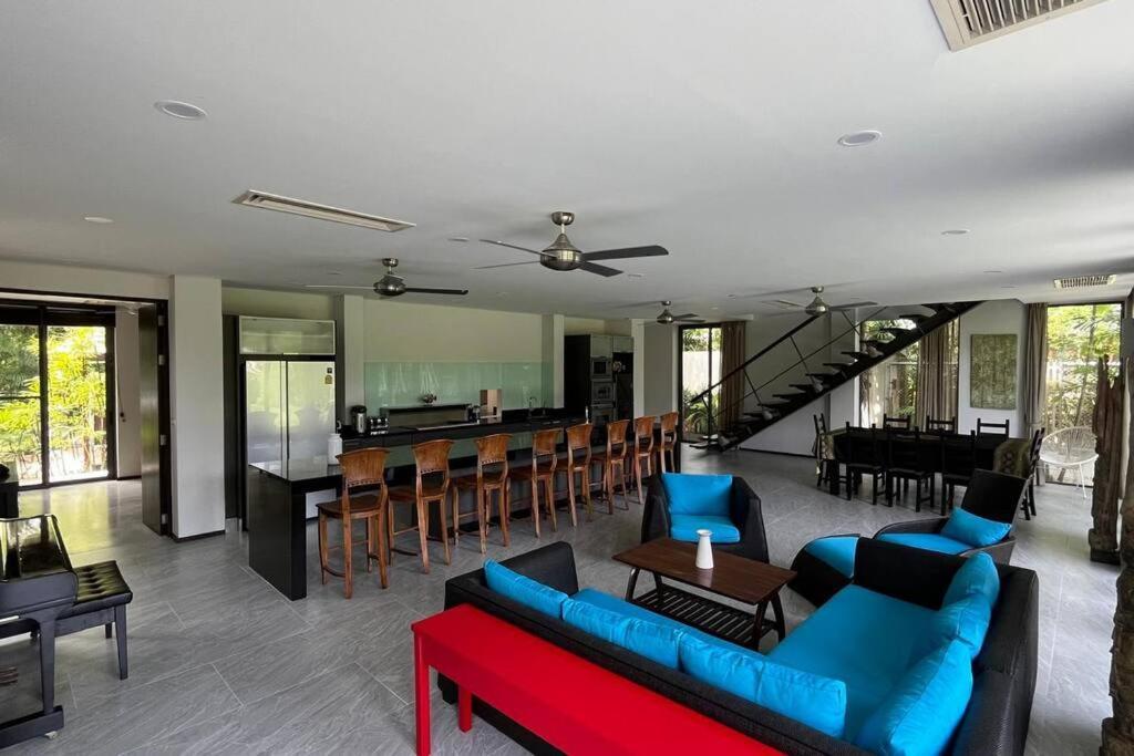 23 - Seaside Retreat Holiday home *